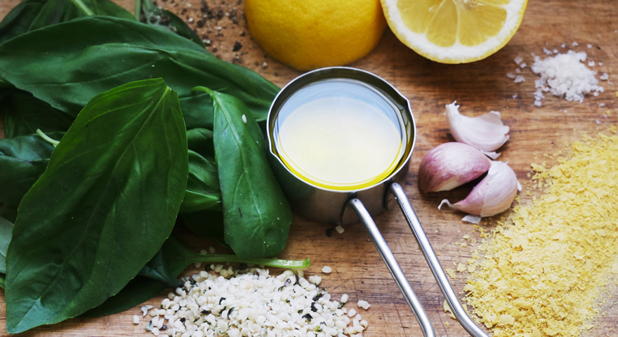 Fresh-basil-and-hemp-seed-pesto