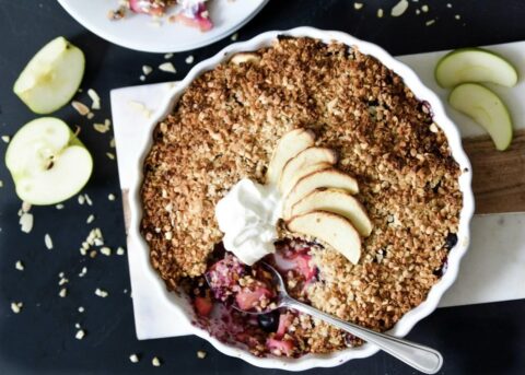 Spiced Apple and Blueberry Crumble